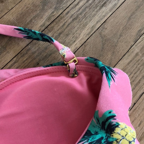 Wildfox pineapple ruffle swim top - Picture 7 of 8